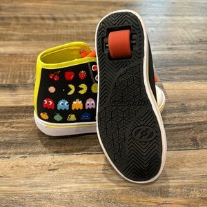 Little boys (3US) Pac-Man Heelys, LIKE NEW